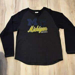 University Of Michigan Wolverines LS Raglan Shirt By Pro Edge Size L Black & Cha
